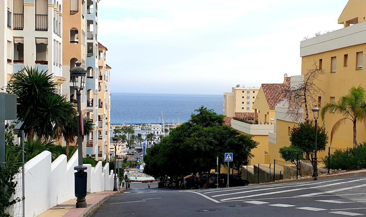 Estepona Puerto Apartment Екстериор снимка