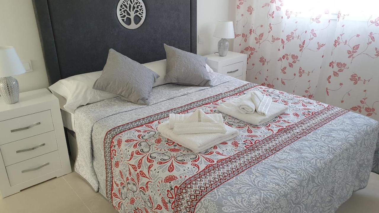 Estepona Puerto Apartment Екстериор снимка