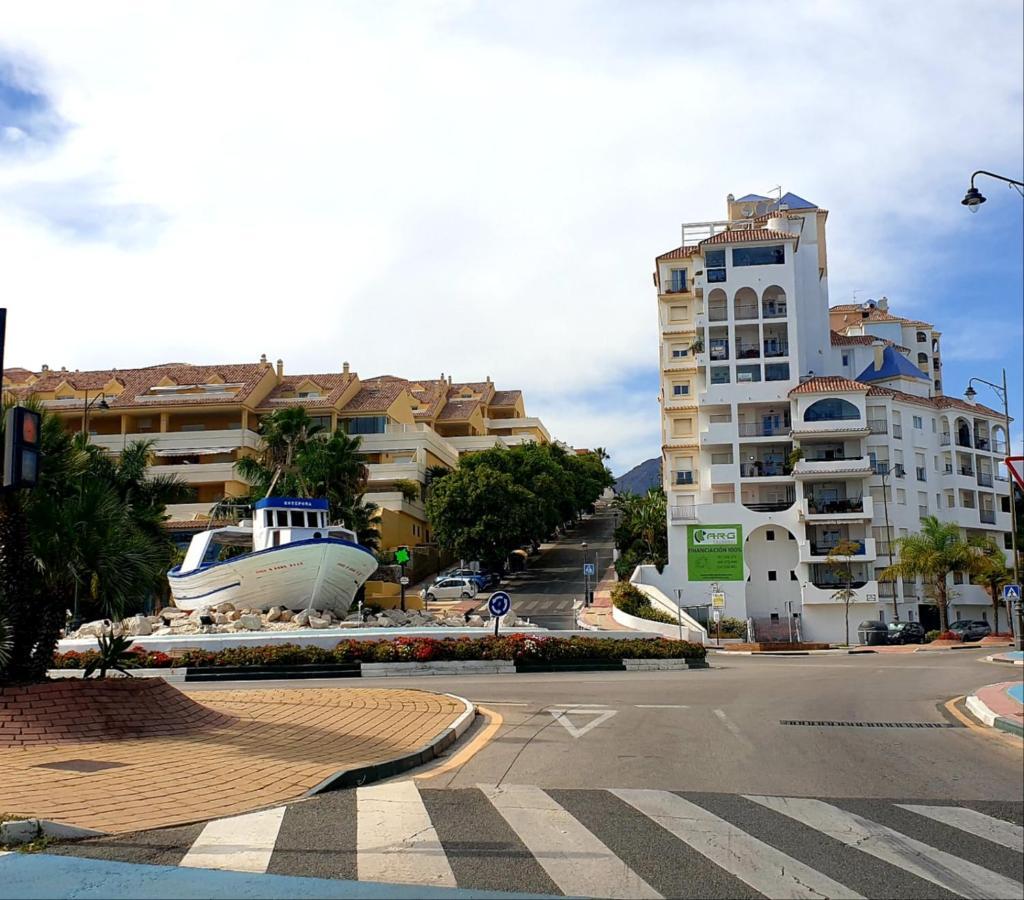 Estepona Puerto Apartment Екстериор снимка