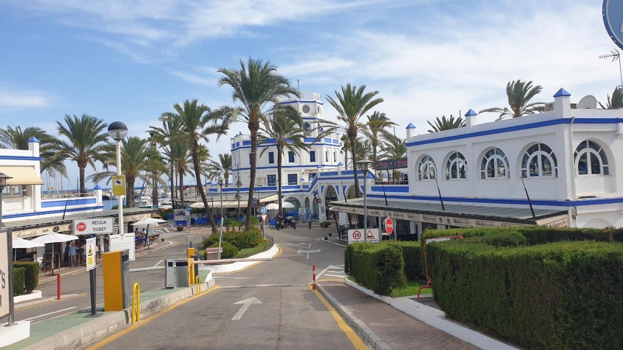 Estepona Puerto Apartment Екстериор снимка