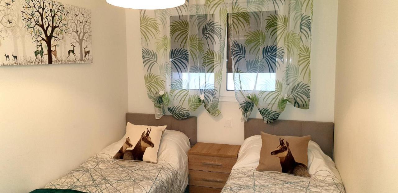 Estepona Puerto Apartment Екстериор снимка